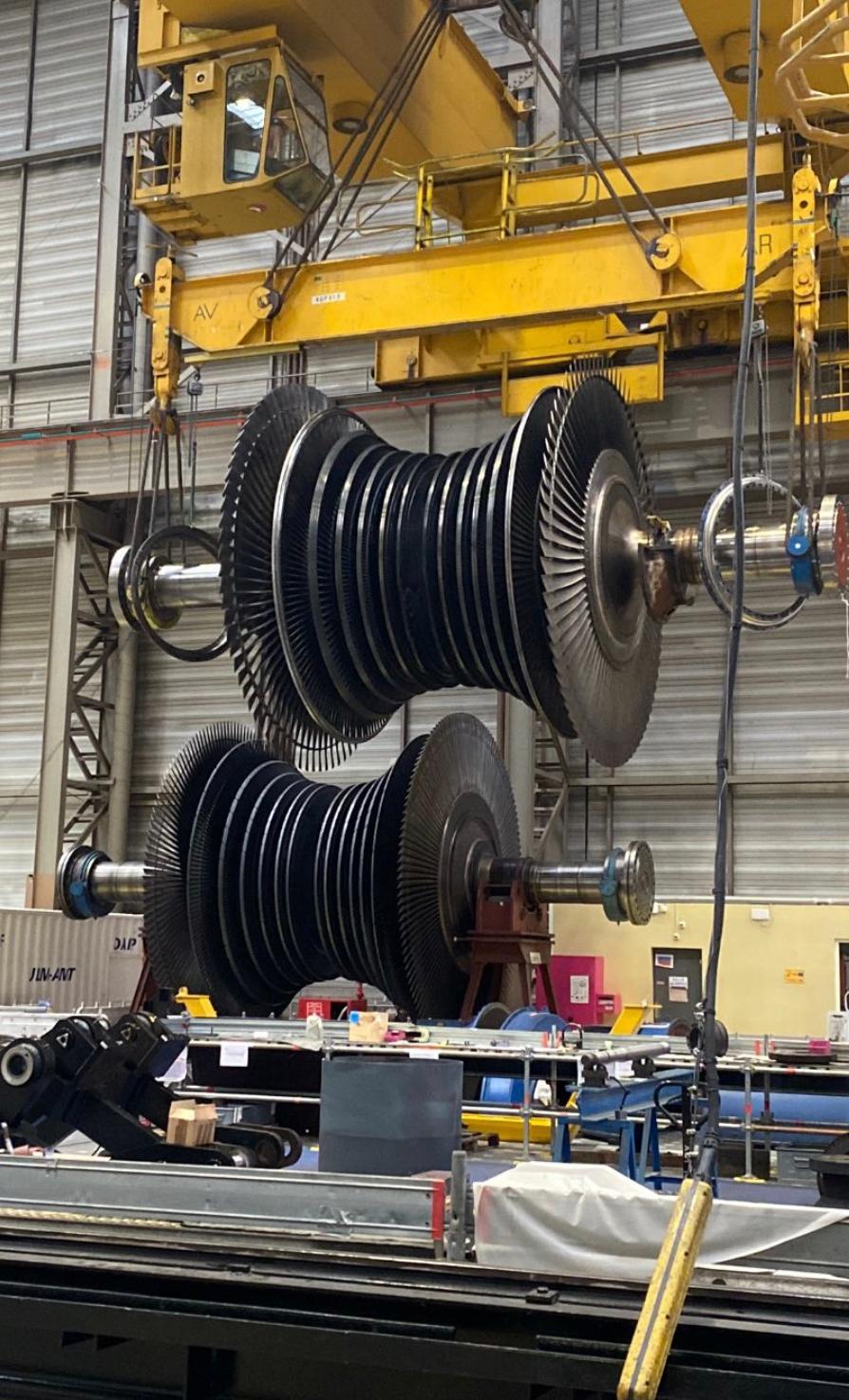 Steam turbine rotor — vertical workshop storage